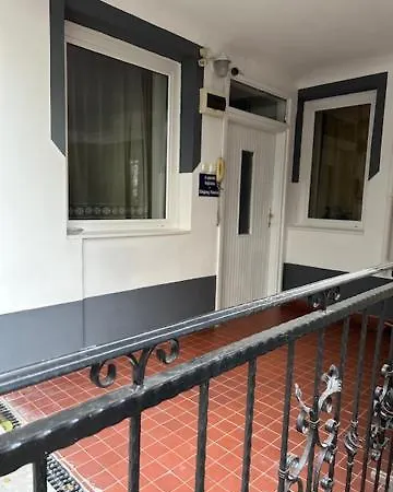 Corvin Panzio Bed & Breakfast