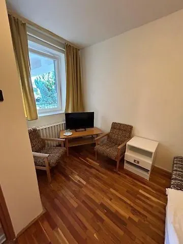 Bed & Breakfast Corvin Panzio