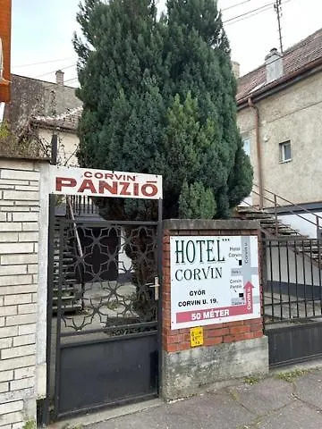 Bed & Breakfast Corvin Panzio